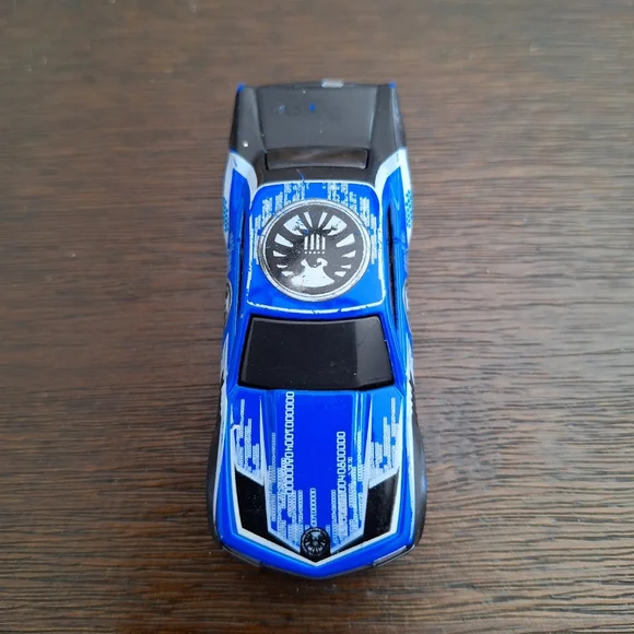 Lot Of 8 Cars Hot Wheels, Marvel, Batman, Sonic Various Dates - Picture 9 of 16